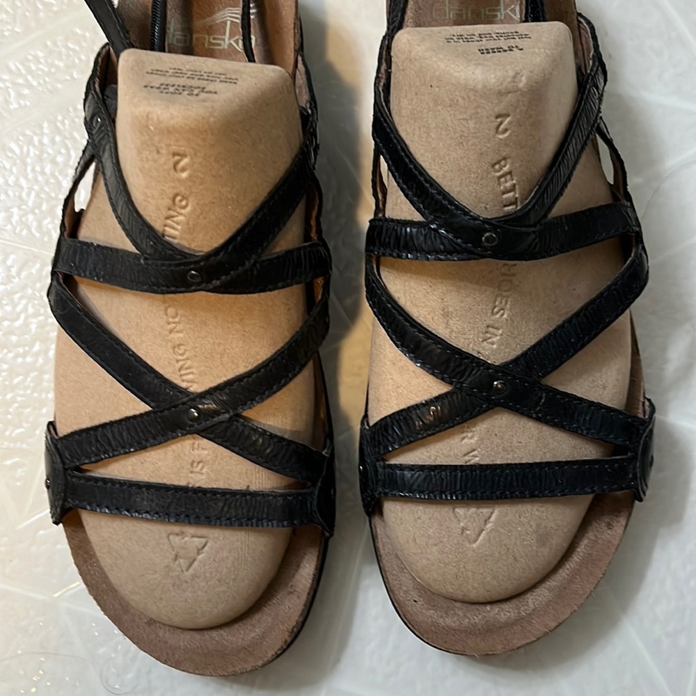 Dansko size 38 sandals